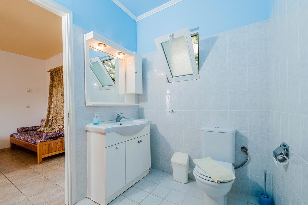 Milios Studios Megálon Choríon Cameră foto