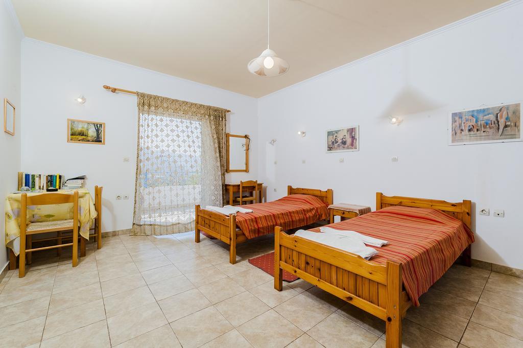 Milios Studios Megálon Choríon Cameră foto